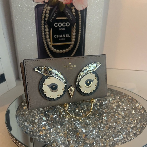 Kate Spade Gray taupe Saffiano leather Owl Design collectible wallet - Picture 5 of 9